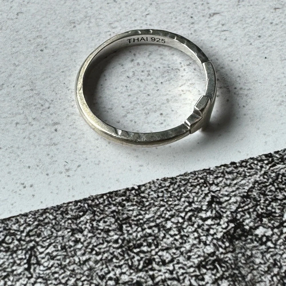 Silpada Simple Cross Ring In Pouch With Box - Picture 8 of 11